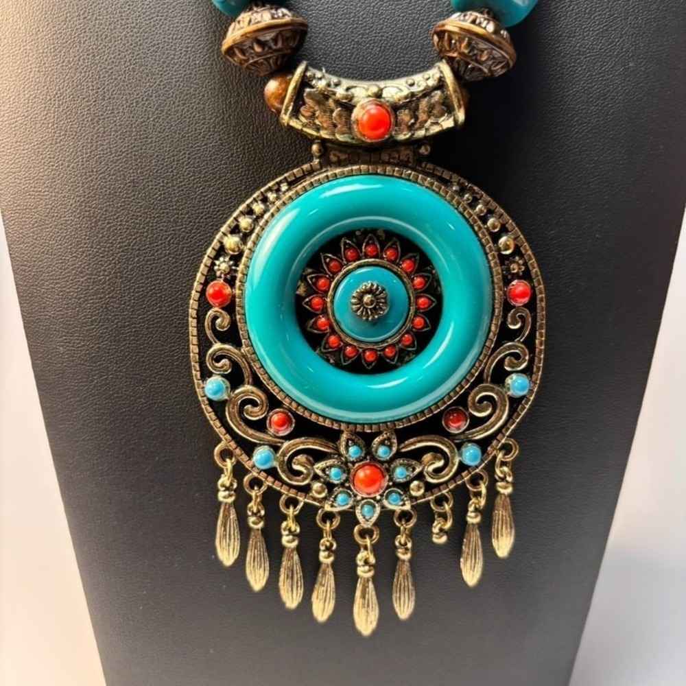 Chunky Vintage Necklace Wood Beads Boho Chunky Blue Resin Pendant - Picture 4 of 10